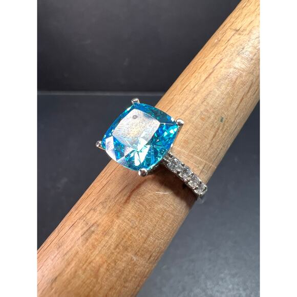 Vintage 14K White Gold Cushion Cut CZ Engagement Ring Size 7 - Picture 13 of 16